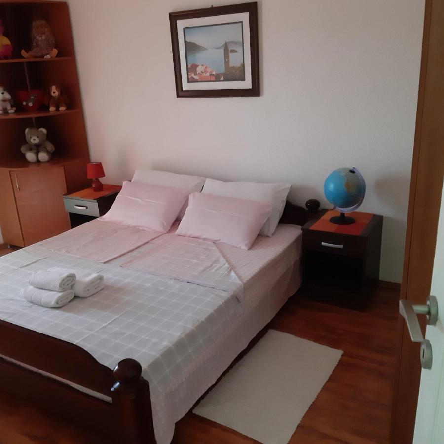 Apartmani Beljkas Tivat Luaran gambar
