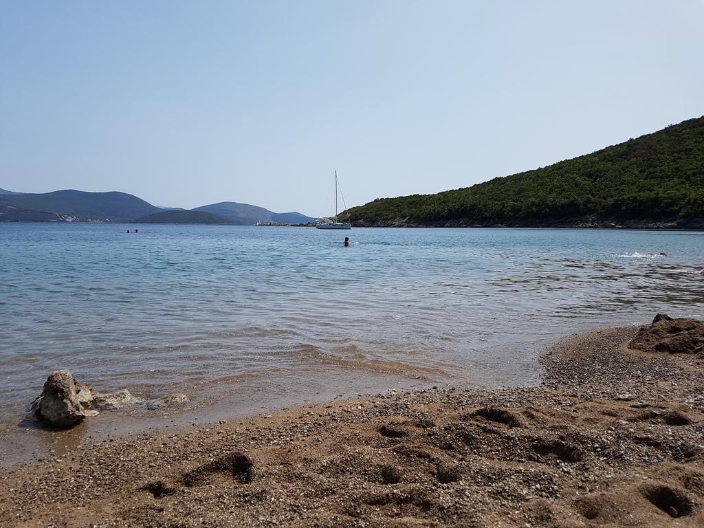 Apartmani Beljkas Tivat Luaran gambar
