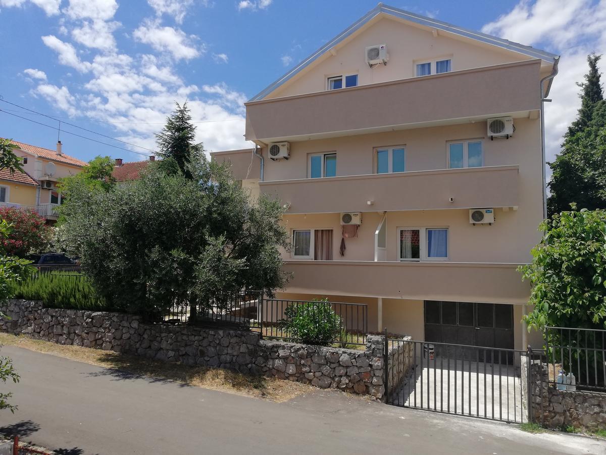 Apartmani Beljkas Tivat Luaran gambar